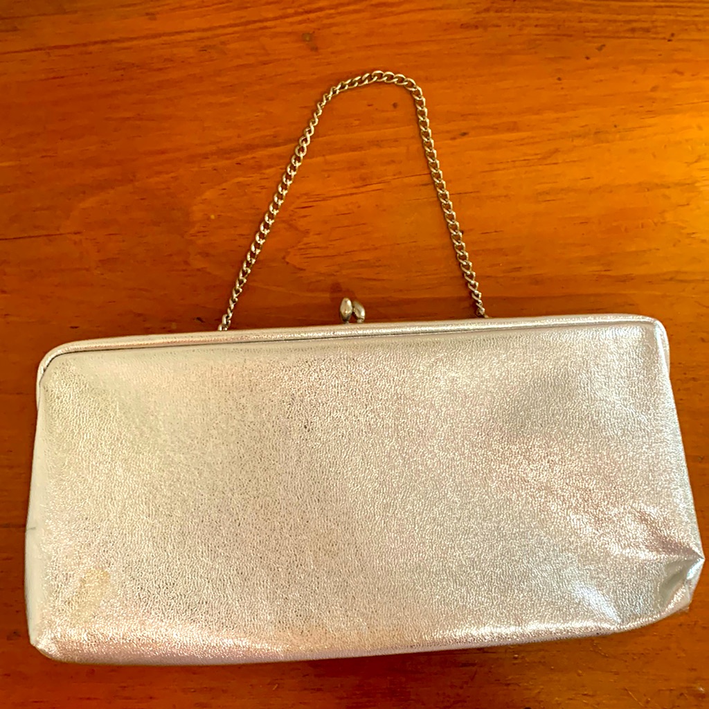 Metallic Silver Faux Leather Clutch Metallic Chain Strap  Kiss Lock Closure